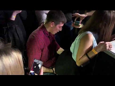 ❤️ Настоящий секс в русском ночном клубе. 18-летняя русская девушка в анал и влагалище трахается в ночном клубе ☑ Порнуха на нашем сайте pornodil.ru ️